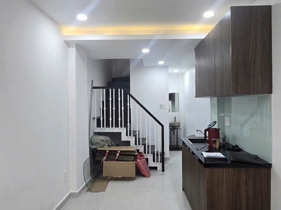 Quận 3 - cmt8- 3 tầng - hẻm 3m - giá 4.8 tỷ 2