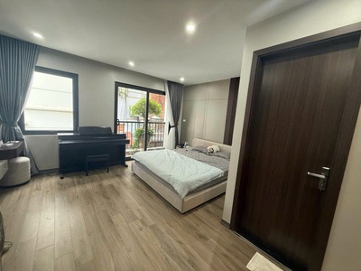 Bán nhà nguyễn văn linh 42m 7 tầng mt5m thang máy ô tô tránh hơn 14 tỷ 2