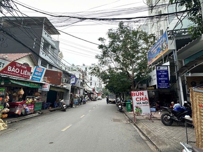 Bán nhà mt lê thị chợ quận 7 diện tích 5x24m, 2 tầng, đang kinh doanh chdv 0