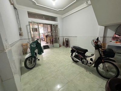 Bán nhà mt lê thị chợ quận 7 diện tích 5x24m, 2 tầng, đang kinh doanh chdv 2