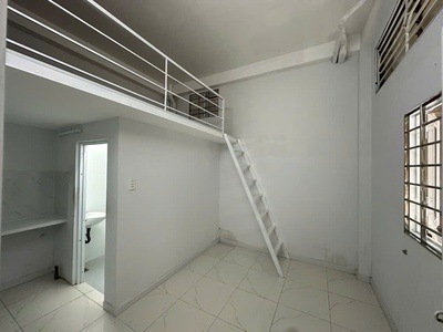 Bán nhà mt lê thị chợ quận 7 diện tích 5x24m, 2 tầng, đang kinh doanh chdv 3