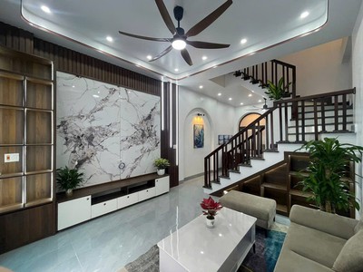 Bán nhà 3 tầng ngõ phố Cầu Cốn, ph Hải Dương, Tây Hải Phòng, 40m2, 3 ngủ, 2 vs, chỉ 2.48 tỷ 1