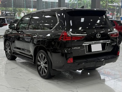 Bán Lexus LX570 nhập Mỹ, sản xuất 2018, lăn bánh chưa đầy 4 vạn, 4