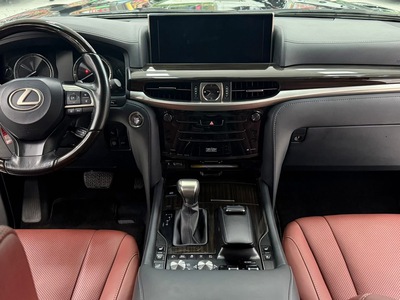 Bán Lexus LX570 nhập Mỹ, sản xuất 2018, lăn bánh chưa đầy 4 vạn, 6