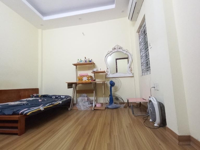 Nhà Đẹp Xã Đàn, 32m2,VIP Đống Đa,Gần Phố,Mặt tiền miên man,Kinh Doanh,Nhỉnh 9 tỷ 5