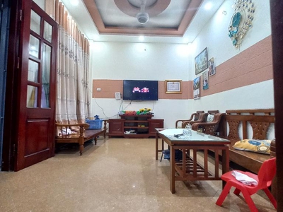 Nhà Đẹp Xã Đàn, 32m2,VIP Đống Đa,Gần Phố,Mặt tiền miên man,Kinh Doanh,Nhỉnh 9 tỷ 3