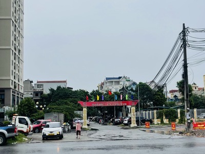 Bán nhà hưng thịnh 7 tầng thang máy long lanh lô góc phân lô x2b hoàng mai 1