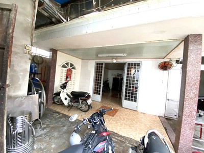 Bán nhà Bùi Văn Ba Hẻm Xe Hơi 248m2 Hiếm MT, 8.6m giá chỉ 80tr/m2 2