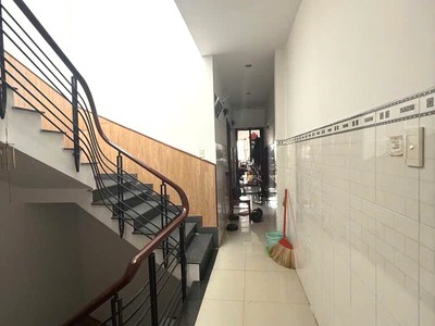 Bán Nhà MTKD, Đường Số 17 Tân Quy 5 Tầng BTCT 100m2 giá 23 Tỷ 2