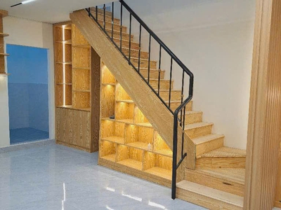 Nhà 2 tầng 50m2, lô góc   bờ bao tân thắng tân phú 4