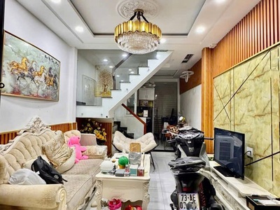 Nhà vuông shr 2 tầng hxh 35m2   nguyễn duy cung gò vấp 1