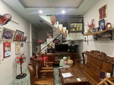 Nhà vuông shr 2 tầng hxh 40m2   đường số 14 gò vấp 1