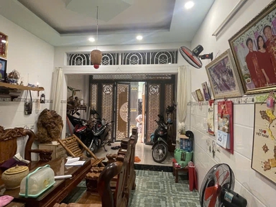 Nhà vuông shr 2 tầng hxh 40m2   đường số 14 gò vấp 2