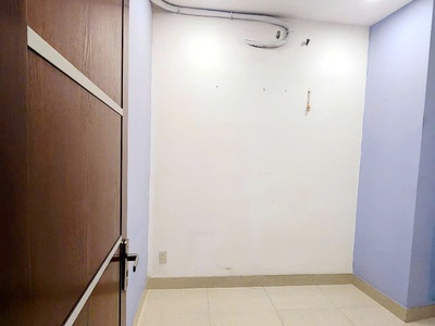 Nhà 5 10m 2 lầu/st hẻm 125 nguyễn thị tần p1q8 4