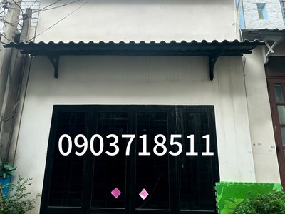 Giá rẻ gần aeon tân phú hẻm 5m xe hơi đỗ cửa 32m2 4x8 , nhà c4 tiện sửa, xây mới. 1