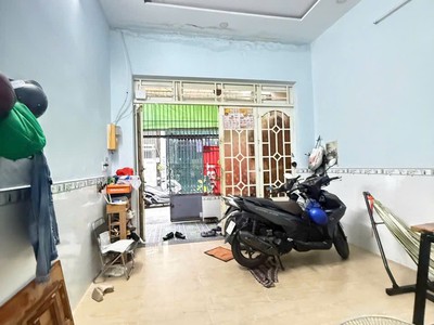 Nhà trệt lửng siêu đẹp hẻm nhựa xe hơi 5m, gần chợ hạt điều. huỳnh thị hai, tân chánh hiệp, q12 2