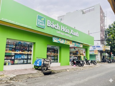 Ngay đh công thương - mặt tiền 10m - nhà đẹp 4 tầng - 64m chỉ 9.x 4