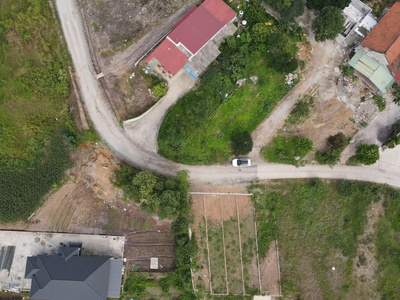 Bán đất rẻ trục đường Tây Bắc 107m - 490tr tại Ba Hàng Đồi, Lạc Thủy, Hòa BÌnh 2