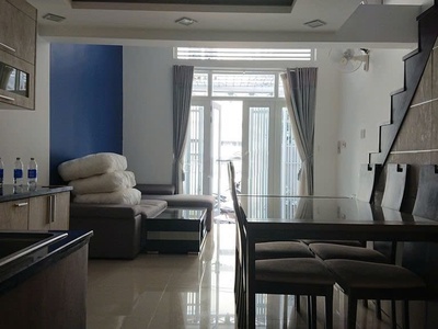 Cho thuê nhà xô viết nghệ tĩnh, p.25, 4.2x12m, trệt, lửng, 2pn, 2wc, 12tr, tl 1