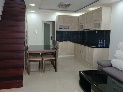 Cho thuê nhà xô viết nghệ tĩnh, p.25, 4.2x12m, trệt, lửng, 2pn, 2wc, 12tr, tl 4