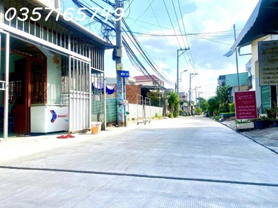 Nhà mặt tiền giá tốt tại long thạnh mỹ   đường 17 thông 20, sổ vuông đẹp, gần vinhomes grand park ô 3