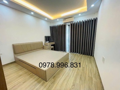 Thang máy nhà mới long lanh tặng full nội thất-đông ngạc - đường 2 ô tô tránh 2