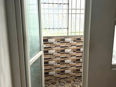 Cho thủe nhà riêng thị trấn An Dương , Hải Phòng . Phù hợp gia đình ở lâu dài , có sẵn điều hòa , nó 2