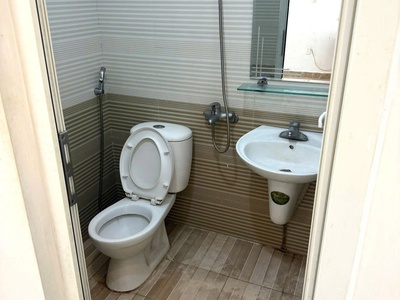 Cho thủe nhà riêng thị trấn An Dương , Hải Phòng . Phù hợp gia đình ở lâu dài , có sẵn điều hòa , nó 3