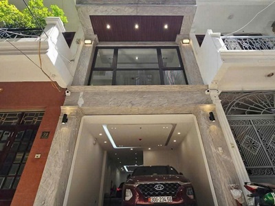 Bán nhà chín chủ phân lô hoàng quốc việt cầu giấy vỉ hè oto thang máy 65m x7t nhỉnh 28 tỷ 1