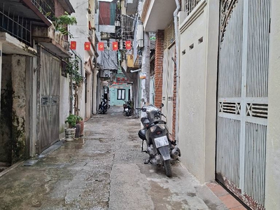 Bán 54M nguyễn an ninh tặng nhà ngõ thông ô tô 7 chỗ qua nhà hoàng mai 0