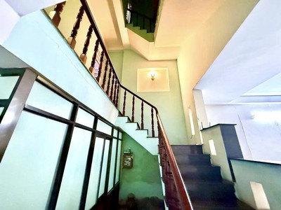 Nhà MẶT TIỀN KINH DOANH TTHC DĨ AN - Đối diện Trường học - 3 TẦNG 5x25m - 13 tỷ còn TL 0