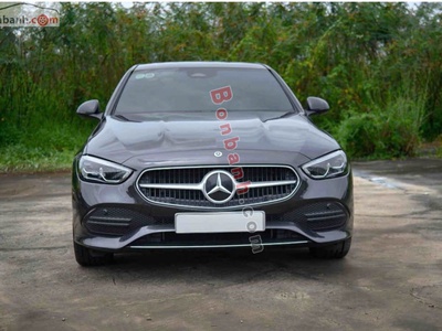 Mercedes  C200 avantgarde model  2023 2