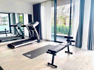 Biệt thự 3 tầng sân vườn Full nội thất - Mặt tiền đường Thanh Long - Hải Châu 2