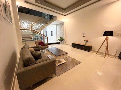  Nhà 2 tầng đẹp Full nội thất - Kiệt Oto Chế Lan Viên - Sát biển Mỹ Khê  2