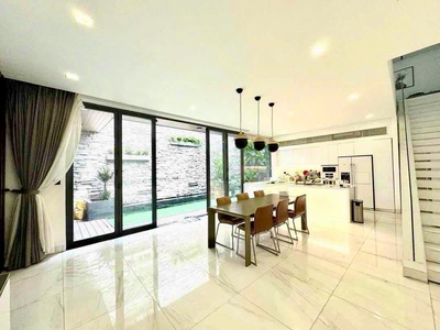 Biệt thự 3 tầng sân vườn Full nội thất - Mặt tiền đường Thanh Long - Hải Châu 4