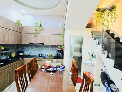 Nhà Phố 2 Tầng, Ngang 4.9m, Hoàn Công Đủ, Đường Ô Tô 6m, Gần Chợ Long Trường   Giá 4 Tỷ TL 5