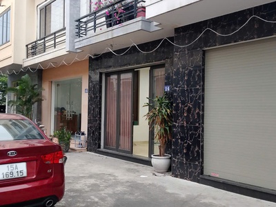 Cho thuê nhà riêng 3,5 tầng cạnh trường MN, gần ngã 6 Quán Trữ   Rộng rãi, thoáng mát, vào ở ngay  0