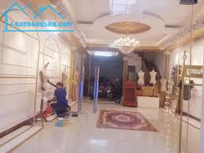 Bán nhà mặt ngõ đường võ chí công ôtô vào 38m x 4,5 tầng, mặt tiền 5,3m giá nhỉnh 11tỷ 0