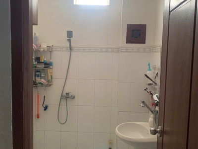 Chính chủ cần bán nhà đẹp phường 21, quận bình thạnh định cư mỹ nên bán gấp 3