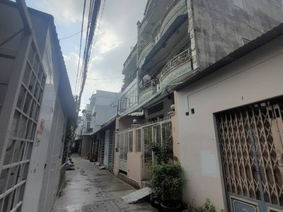 Giáp âu cơ - lạc long quân - hẻm 4m thông - nhà 4 tầng - 5pn - 107m nở hậu chỉ 7.x 1