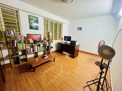 Shophouse sơn kỳ ngang 8.5 vỉa hè 4.5 - dts 105m - 2 tầng - 3pn chỉ 5 đồng tl 3