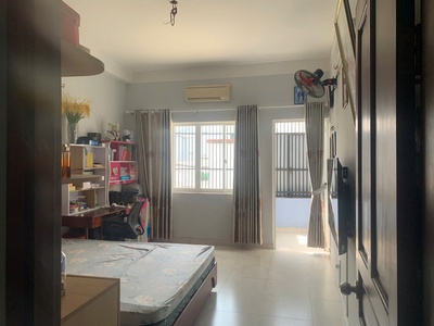 Chính chủ cần bán nhà đẹp phường 21, quận bình thạnh định cư mỹ nên bán gấp 2