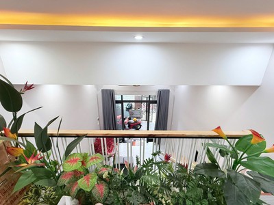 Bán nhà 3 tầng đẹp hói kiểng 6 nam hòa xuân, gần nguyễn phước lan, cầu trung lương 0