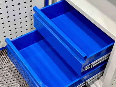 Tủ Treo Đồ Nghề 2 Cánh ALLY QT-HC04 Giải Pháp Lưu Trữ Chuyên Nghiệp Cho Xưởng Gara 3