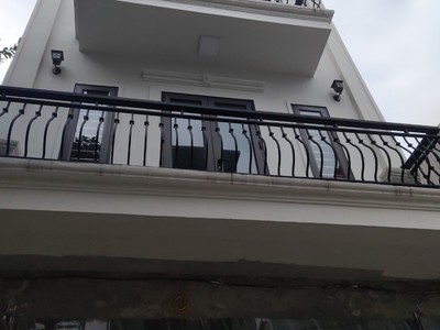 Bán nhà đẹp đông ngạc - bắc từ liêm - dt30m2 - 5 tầng - giá 5,9 tỷ - đường vào thông thoáng 0