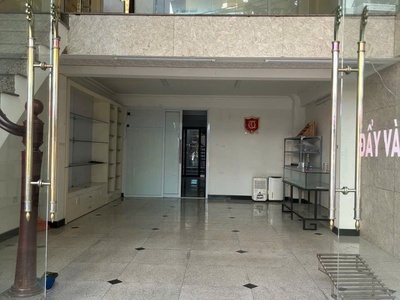 Cho thuê tầng 1 làm hiệu thuốc, cắt gội đầu chính chủ ngõ 158 nguyễn sơn, long biên, hà nội 1