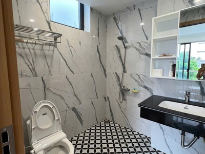 Cho thuê căn hộ 1 ngủ tách bếp giá 7.5tr tại KĐT Waterfront 2