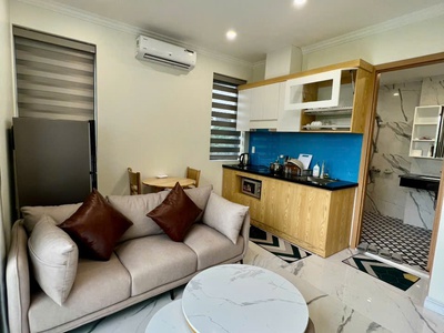 Cho thuê căn hộ 1 ngủ tách bếp giá 7.5tr tại KĐT Waterfront 4