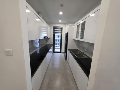 Bán hoặc cho thuê căn hộ góc chung cư WISTERIA, Full nội thất, view đẹp, gần ga Nhổn 3