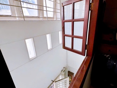 Bán nhà đẹp trần quang diệu - quận 3 - 4.3 x 14 m - 5 tầng - 9 tỷ 4